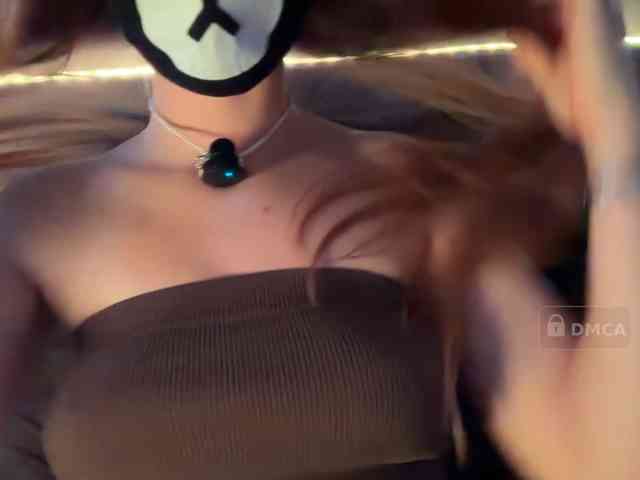 Medvezhenok, live webcam girl, age 28, from RUSSIA, streaming now, anaal spelen, pijpbeurt