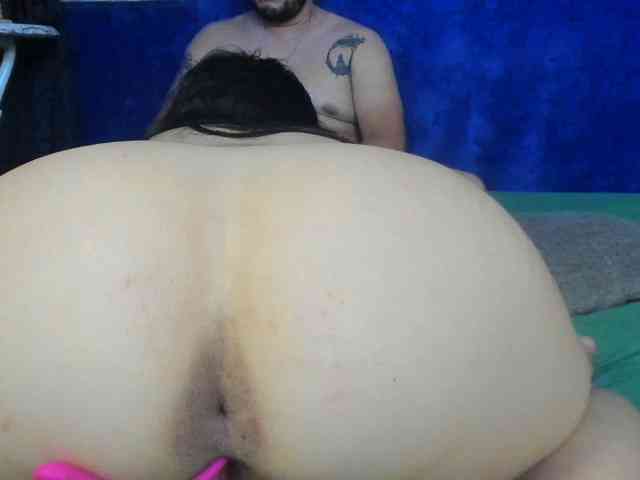 Coouple_fun, live webcam girl, age 25, from COLOMBIA, streaming now, anaal spelen, aziatische massage
