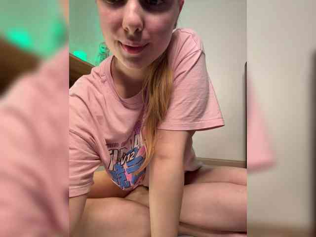 Jucielussie, live webcam girl, age 18, streaming now, kontvingeren, kontneuken