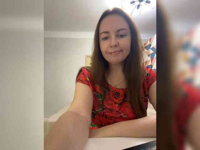 INESSASEXY1, live webcam girl, age 45, from Россия, streaming now, kontneuken, pijpbeurt