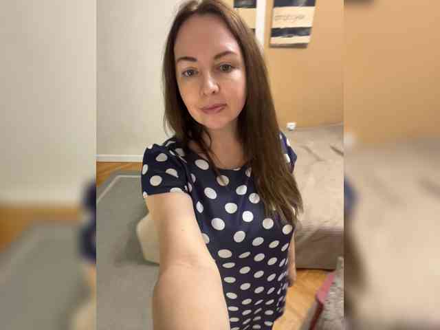 INESSASEXY1, live webcam girl, age 45, from Россия, streaming now, kontneuken, pijpbeurt