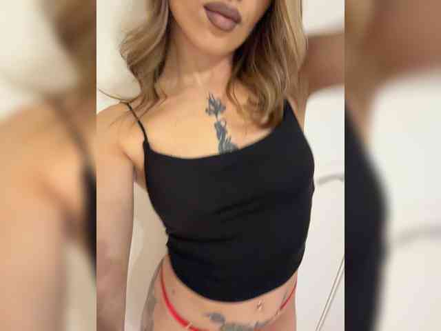 BarbieKoShKa1-1, live webcam girl, age 20, from Россия, streaming now, pijpbeurt, chatten