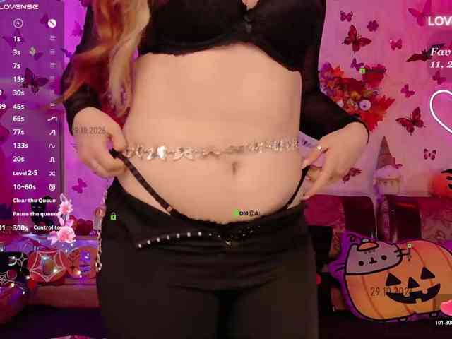 Call_Me_MANGO, live webcam girl, age 24, from LATVIA, streaming now, pijpbeurt, camshow