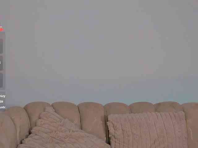 MadelineFox, live webcam girl, age 21, from COLOMBIA, streaming now, ballikken, balzuigen