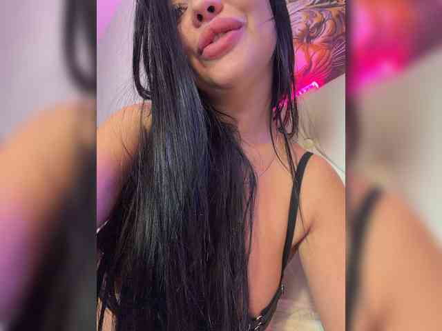 Madam_koss, live webcam girl, age 27, from Россия, streaming now, anaal spelen, kontneuken