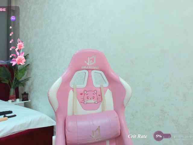 gentlemuse, live webcam girl, age 23, from Россия, streaming now, kontneuken, chatten