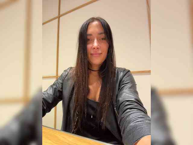 Marianna_, live webcam girl, age 35, from Россия, streaming now, anaal spelen, kontneuken