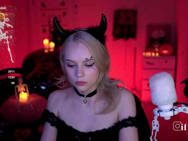 fymryn, live webcam girl, age 21, from Россия, streaming now, chatten, dansen