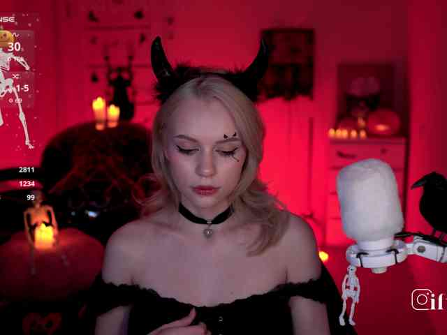 fymryn, live webcam girl, age 21, from Россия, streaming now, chatten, dansen