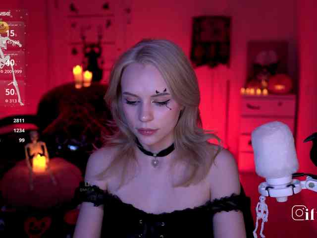 fymryn, live webcam girl, age 21, from Россия, streaming now, chatten, dansen