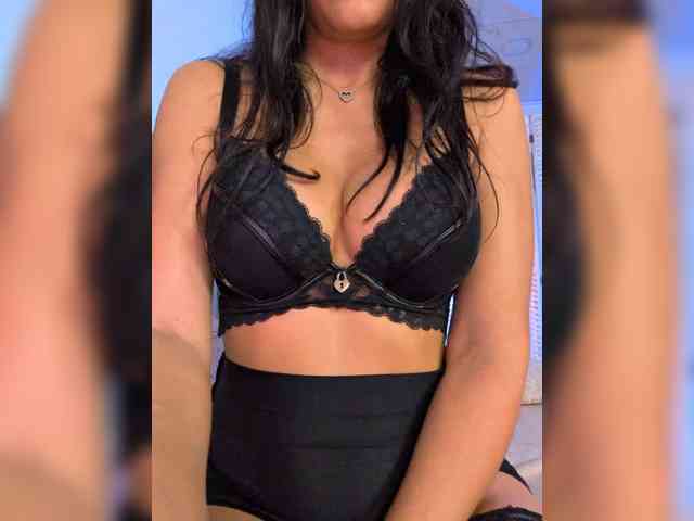 -LanaRay-, live webcam girl, age 38, from ITALY, streaming now, anaal spelen, kontvingeren