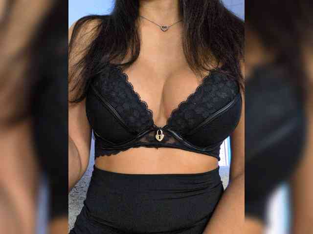 -LanaRay-, live webcam girl, age 38, from ITALY, streaming now, anaal spelen, kontvingeren