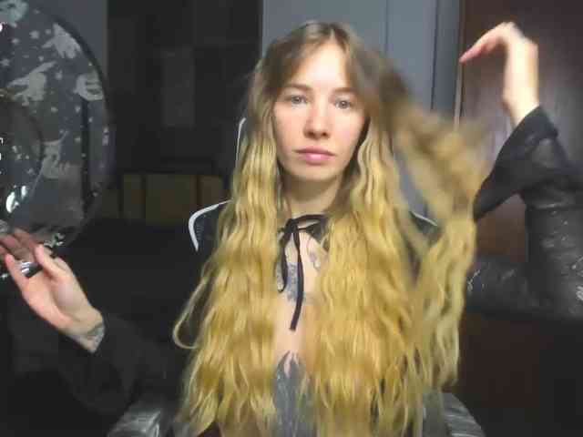 mel-collins, live webcam girl, age 25, from Россия, streaming now, kontneuken, pijpbeurt