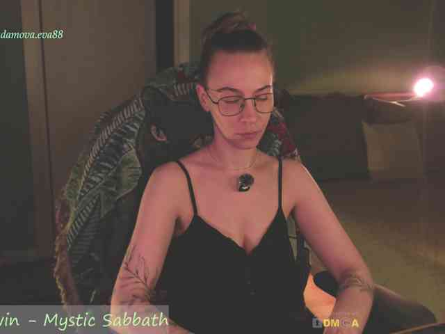 Adamova_Eva, live webcam girl, age 33, from Россия, streaming now, chatten, zaadming