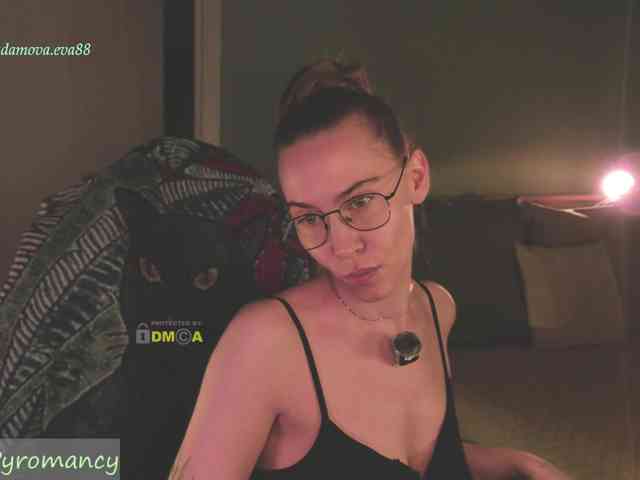 Adamova_Eva, live webcam girl, age 33, from Россия, streaming now, chatten, zaadming