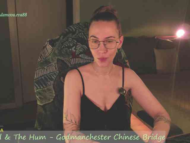 Adamova_Eva, live webcam girl, age 33, from Россия, streaming now, chatten, zaadming