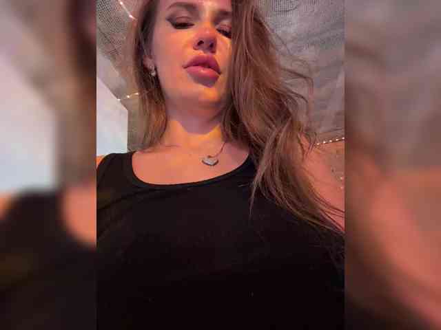 _Veloria_, live webcam girl, age 35, streaming now, anaal spelen, kontneuken