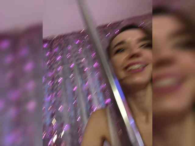 A_R_T_A, live webcam girl, age 37, from Россия, streaming now, balzuigen, pijpen