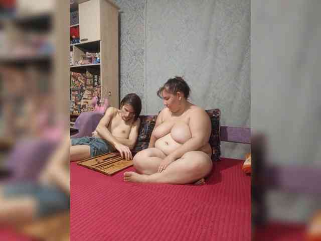Damn-angel, live webcam girl, age 19, from Россия, streaming now, pijpbeurt, chatten