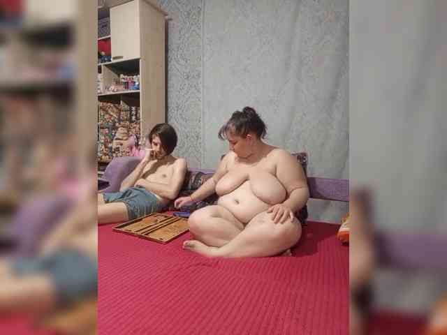Damn-angel, live webcam girl, age 19, from Россия, streaming now, pijpbeurt, chatten