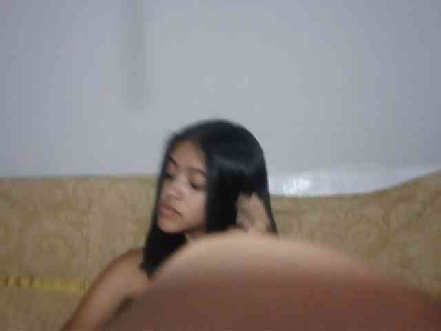 pocahontasb1, live webcam girl, age 18, from VENEZUELA, streaming now, anaal spelen, kontvingeren