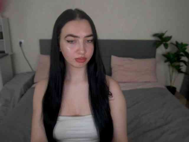 WildKittenX, live webcam girl, age 18, from POLAND, streaming now, anaal spelen, kontvingeren