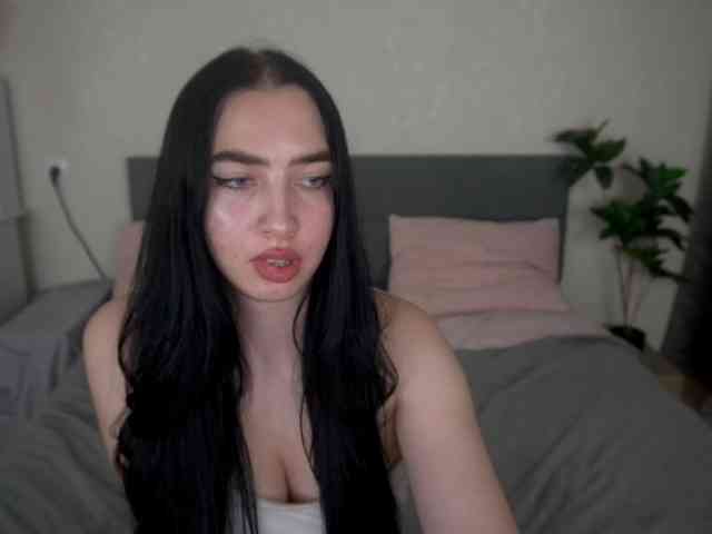 WildKittenX, live webcam girl, age 18, from POLAND, streaming now, anaal spelen, kontvingeren