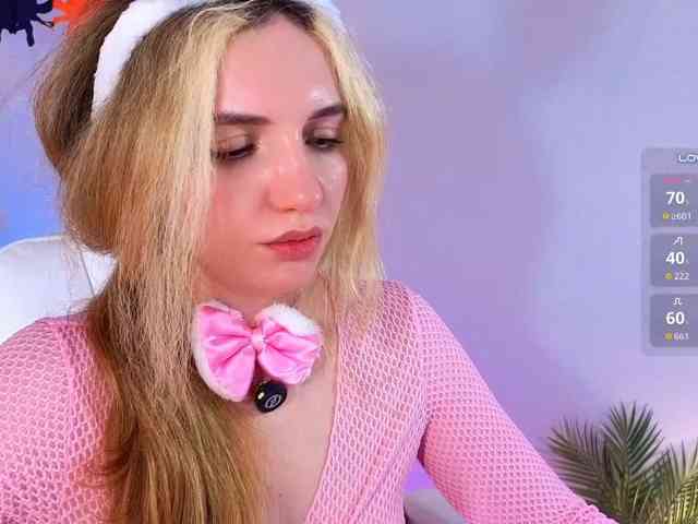 Kris_honey, live webcam girl, age 21, from Россия, streaming now, anaal spelen, kontneuken