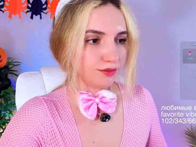 Kris_honey, live webcam girl, age 21, from Россия, streaming now, anaal spelen, kontneuken