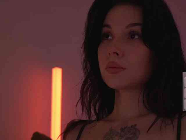 Akaruii, live webcam girl, age 25, from Россия, streaming now, pijpbeurt, chatten