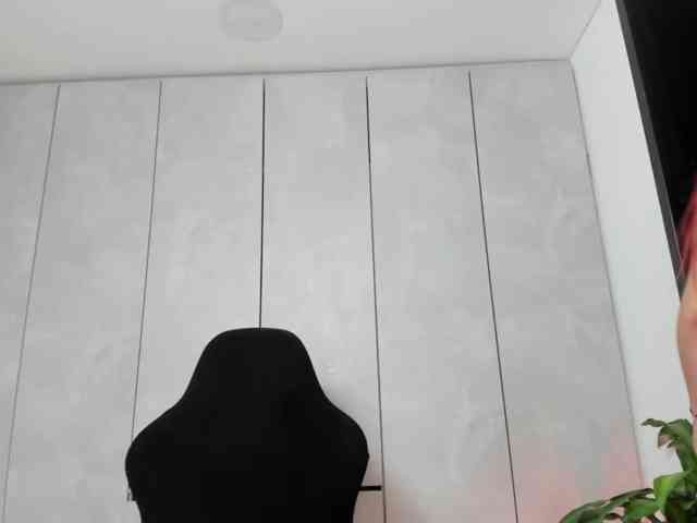 bigpeach, live webcam girl, age 27, from COLOMBIA, streaming now, anaal spelen, kontvingeren