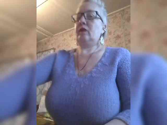 CerdAyaz, live webcam girl, age 40, streaming now, anaal spelen, aziatische massage
