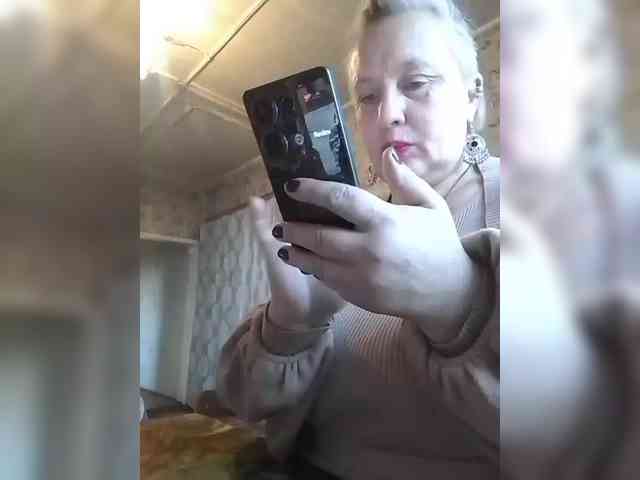 CerdAyaz, live webcam girl, age 40, streaming now, anaal spelen, aziatische massage