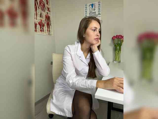 DokTor_Ada, live webcam girl, age 22, from RUSSIA, streaming now, anaal spelen, kontneuken