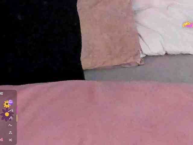 Enchanttres, live webcam girl, age 21, from BONGA DREAMS ♥, streaming now, pijpen, pijpbeurt
