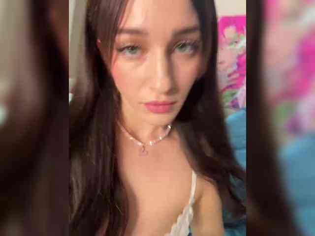 VictoriaBix, live webcam girl, age 23, streaming now, anaal spelen, kontneuken