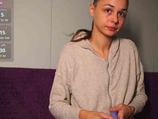 Miss-Bia, live webcam girl, age 26, from ROMANIA, streaming now, anaal spelen, kontvingeren