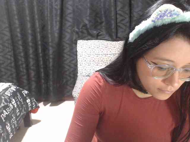 youth-lust69, live webcam girl, age 28, from COLOMBIA, streaming now, anaal spelen, kontvingeren