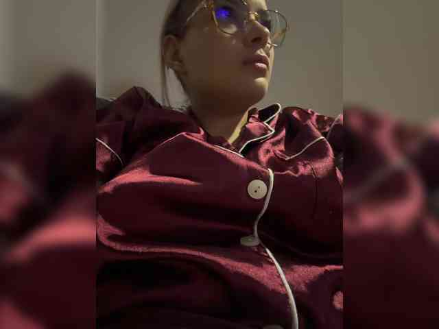Aisha-engel, live webcam girl, age 20, from COLOMBIA, streaming now, anaal spelen, kontvingeren