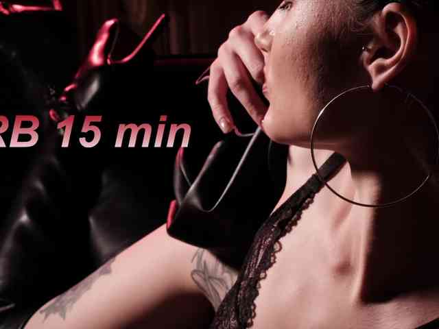 Liissa, live webcam girl, age 19, from RU, streaming now, kontneuken, pijpbeurt