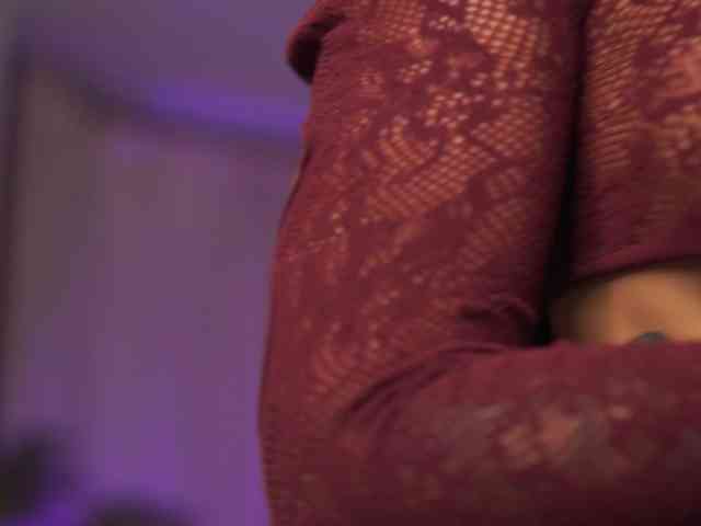 NatyDesiree, live webcam girl, age 24, streaming now, kontvingeren, kontneuken