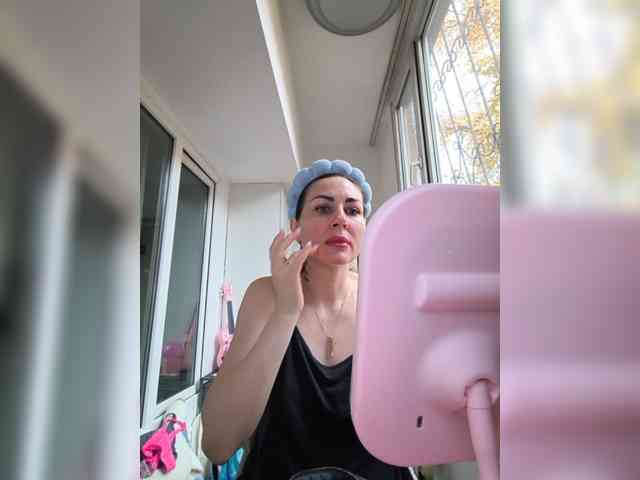 WOWLADY, live webcam girl, age 37, from Россия, streaming now, pijpbeurt, camshow
