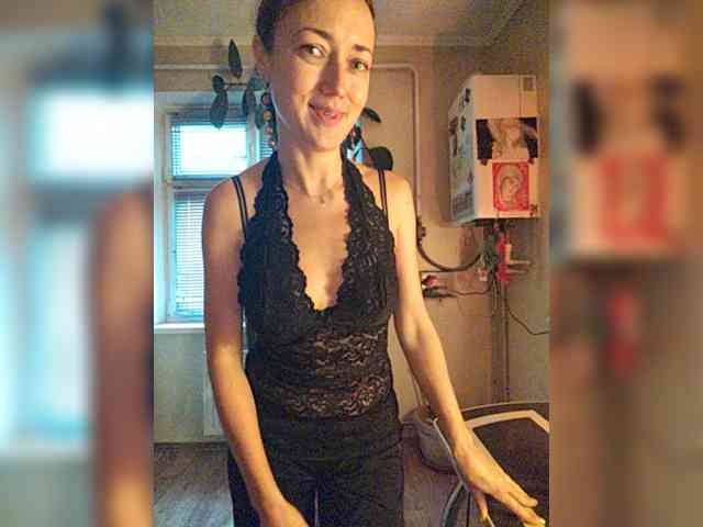betruetoyourheart, live webcam girl, age 40, streaming now, chatten, dansen
