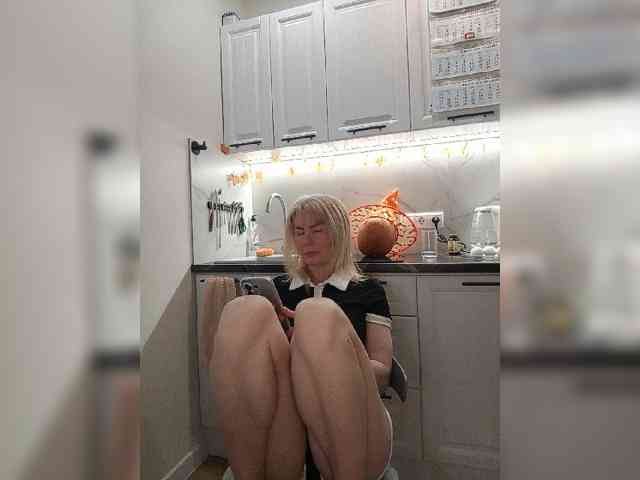 WomenS, live webcam girl, age 43, from Россия, streaming now, anaal spelen, kontneuken