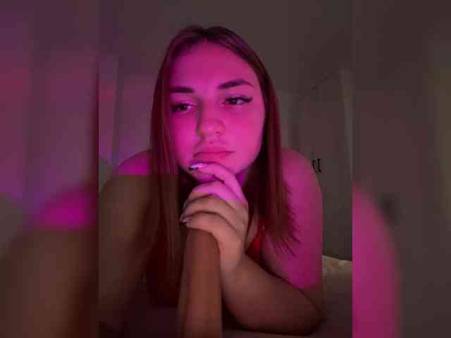-Monika-, live webcam girl, age 25, from Россия, streaming now, anaal spelen, kontneuken