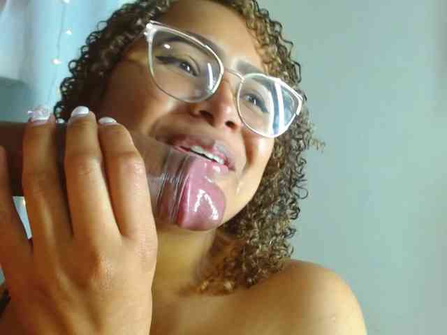 kelvin-jhoseth, live webcam girl, age 28, from COLOMBIA, streaming now, kontvingeren, kontlikken