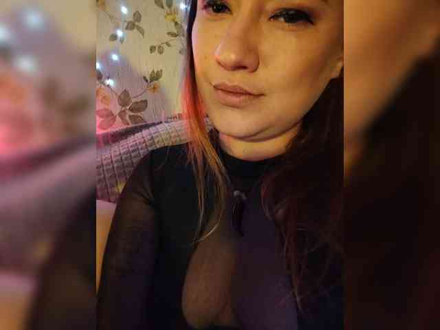 2Laski2, live webcam girl, age 25, from Россия, streaming now, trio, anaal spelen