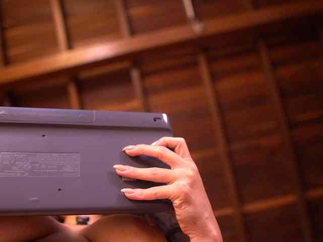 IzzyWild, live webcam girl, age 24, from COLOMBIA, streaming now, anaal spelen, ballikken