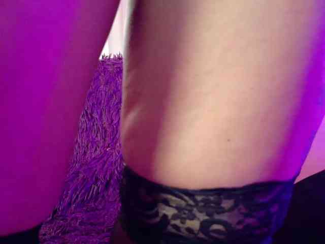 JennaMonroe, live webcam girl, age 25, from COLOMBIA, streaming now, kontvingeren, pijpen