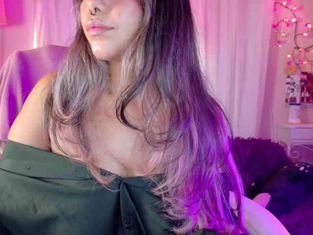 JennaMonroe, live webcam girl, age 25, from COLOMBIA, streaming now, kontvingeren, pijpen